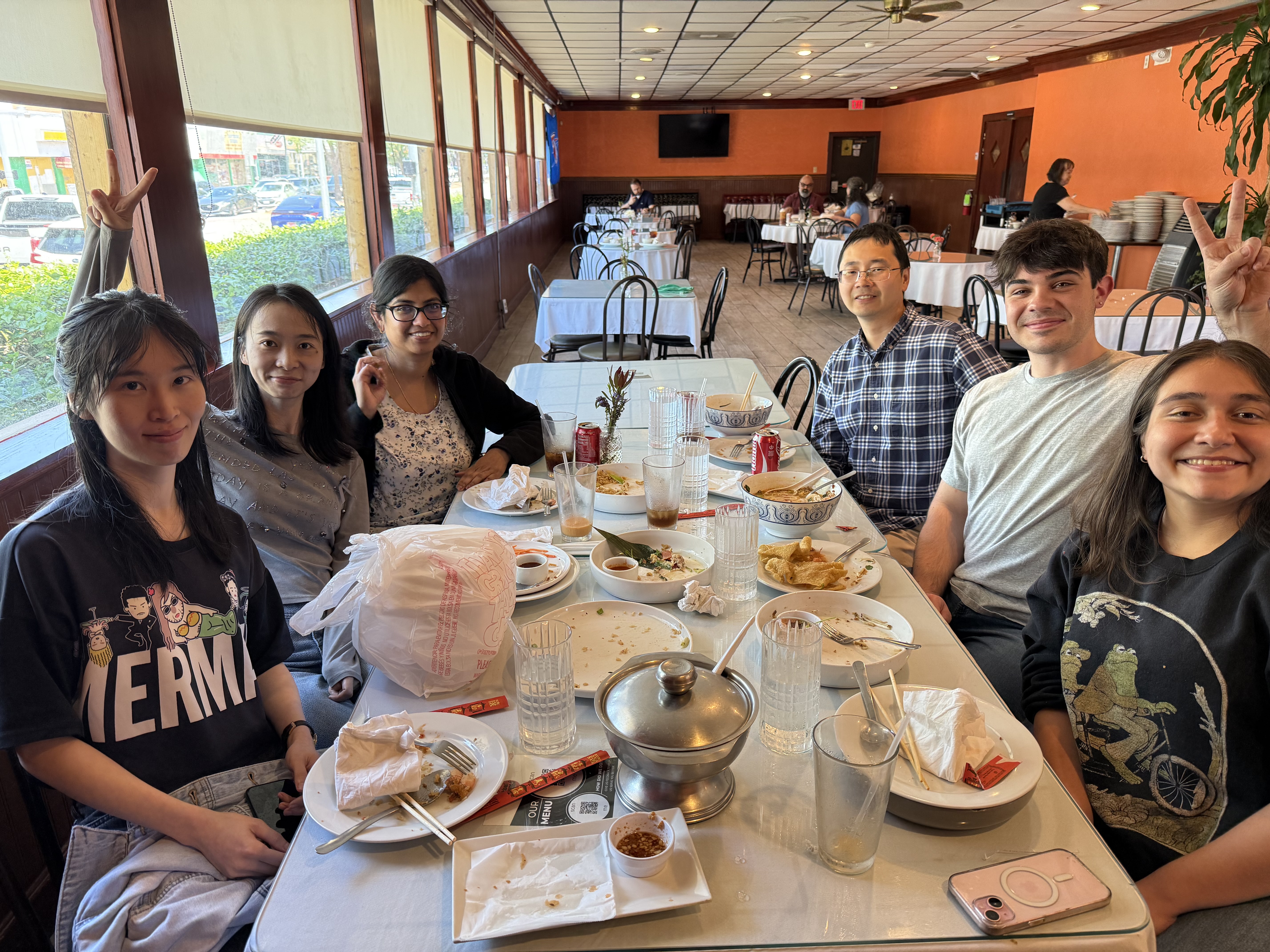 Lab Lunch Bonding